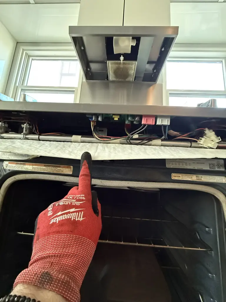 Appliance Repair Work 8